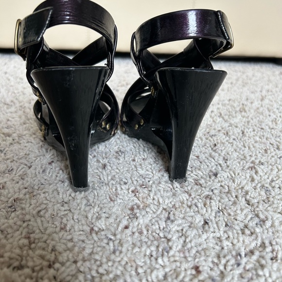 Charles David Cut Out Heel Wedges - Size 6 - Good Used Condition - Picture 5 of 9